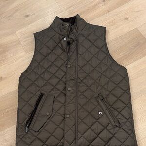 Barbour Quilted Vest in Dark Olive